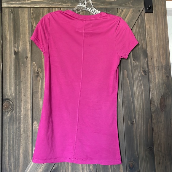 Michael Stars Original Tee - Picture 3 of 5